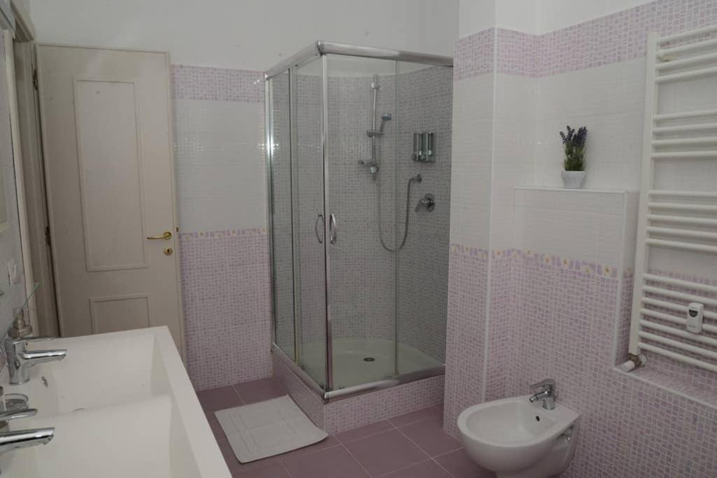 A Casa Di Rosa Apartment โรม ภายนอก รูปภาพ